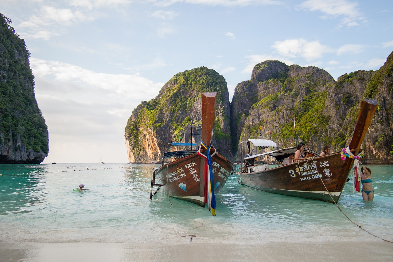 Urlaub Thailand Koh Phi Phi Leh Maya Bay (Sehenswürdigkeiten)