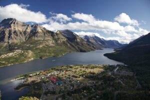 Urlaub Kanada • Waterton Lakes National Park (Sehenswürdigkeiten)